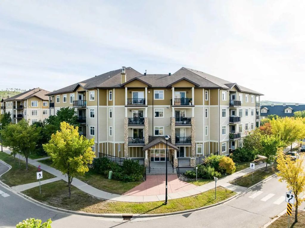 107 108 Denholm Gate , Fort McMurray