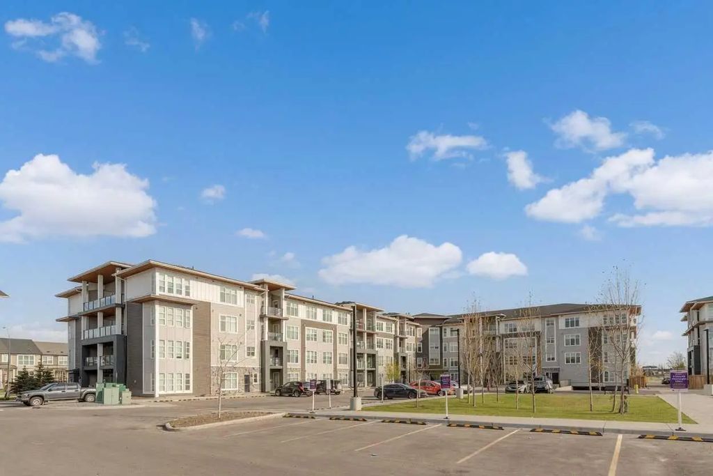 1415 681 Savanna Boulevard Ne, Calgary