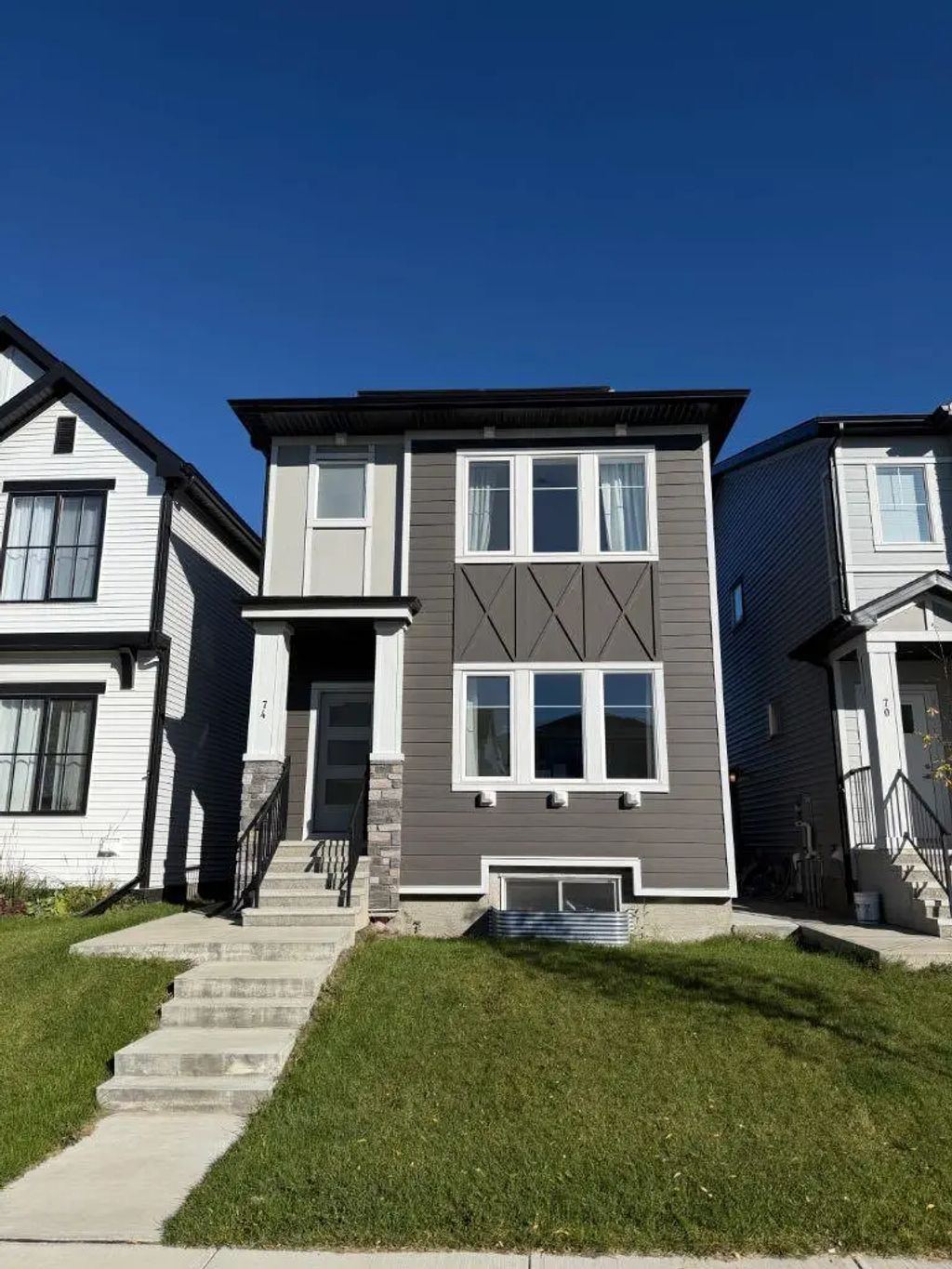 74 Mallard Heath Se, Calgary