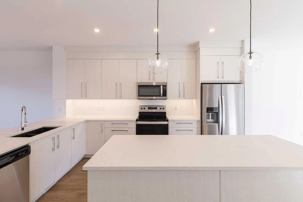 74 Mallard Heath Se, Calgary