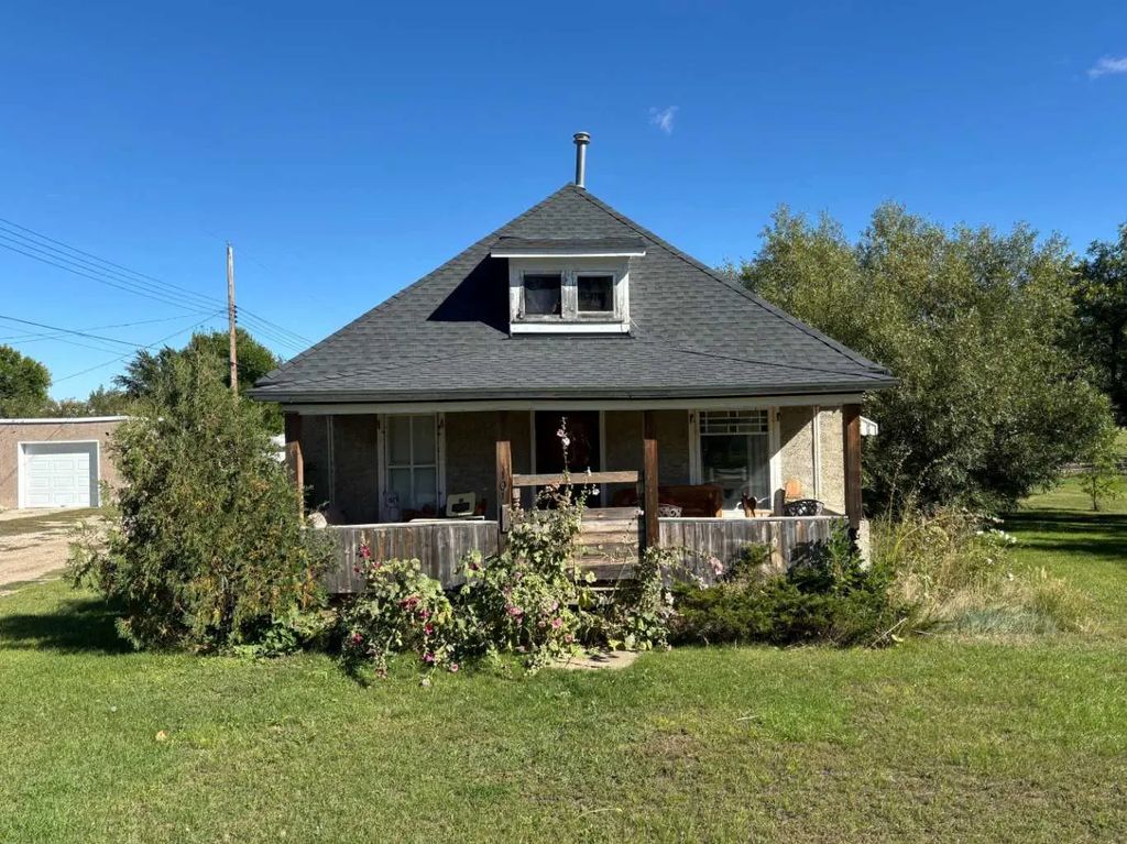 101 3 Street , Warner