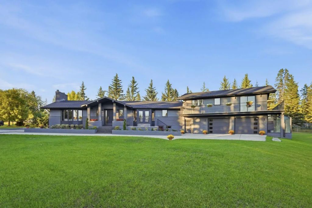 1008 Shawnee Drive Sw, Calgary