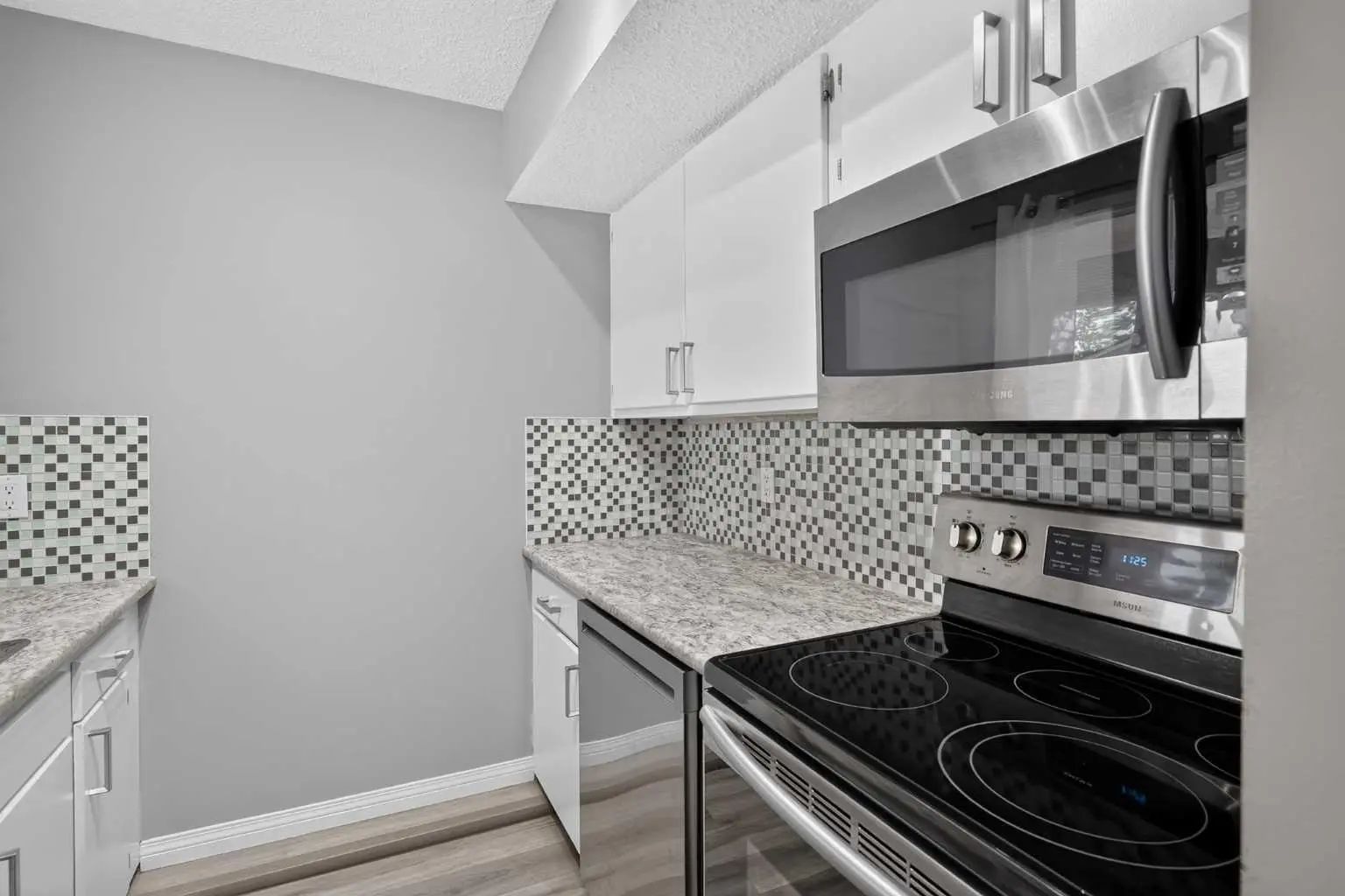 1006 2520 Palliser Drive Southwest, Calgary – Residential Row/Townhouse Listing Photo 15