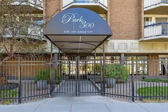 207 339 13 Avenue Sw, Calgary