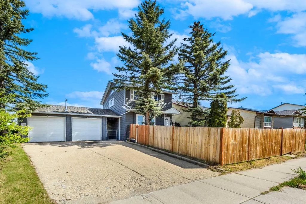 120 Whitefield Drive Ne, Calgary