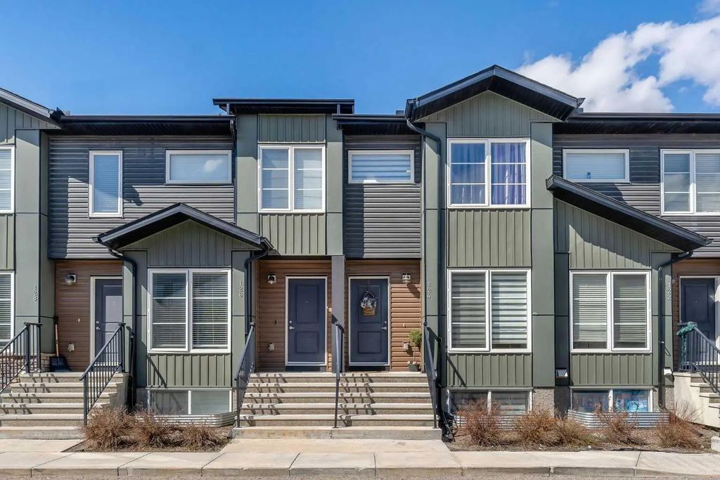 124 31 Red Embers Parade Ne, Calgary