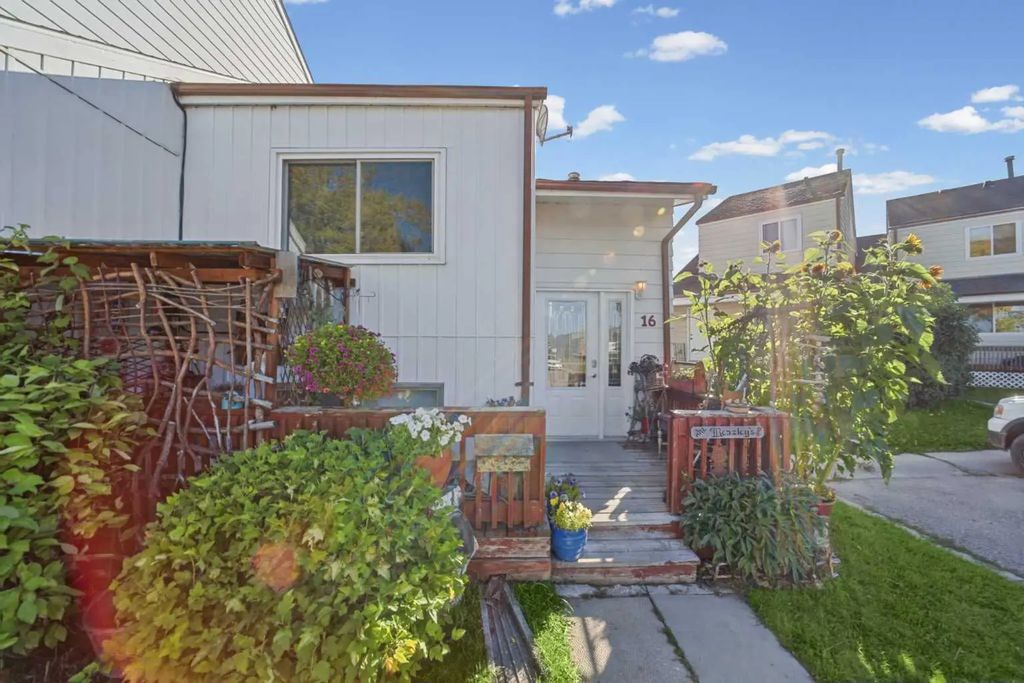 16 Princess Petra Avenue , Didsbury