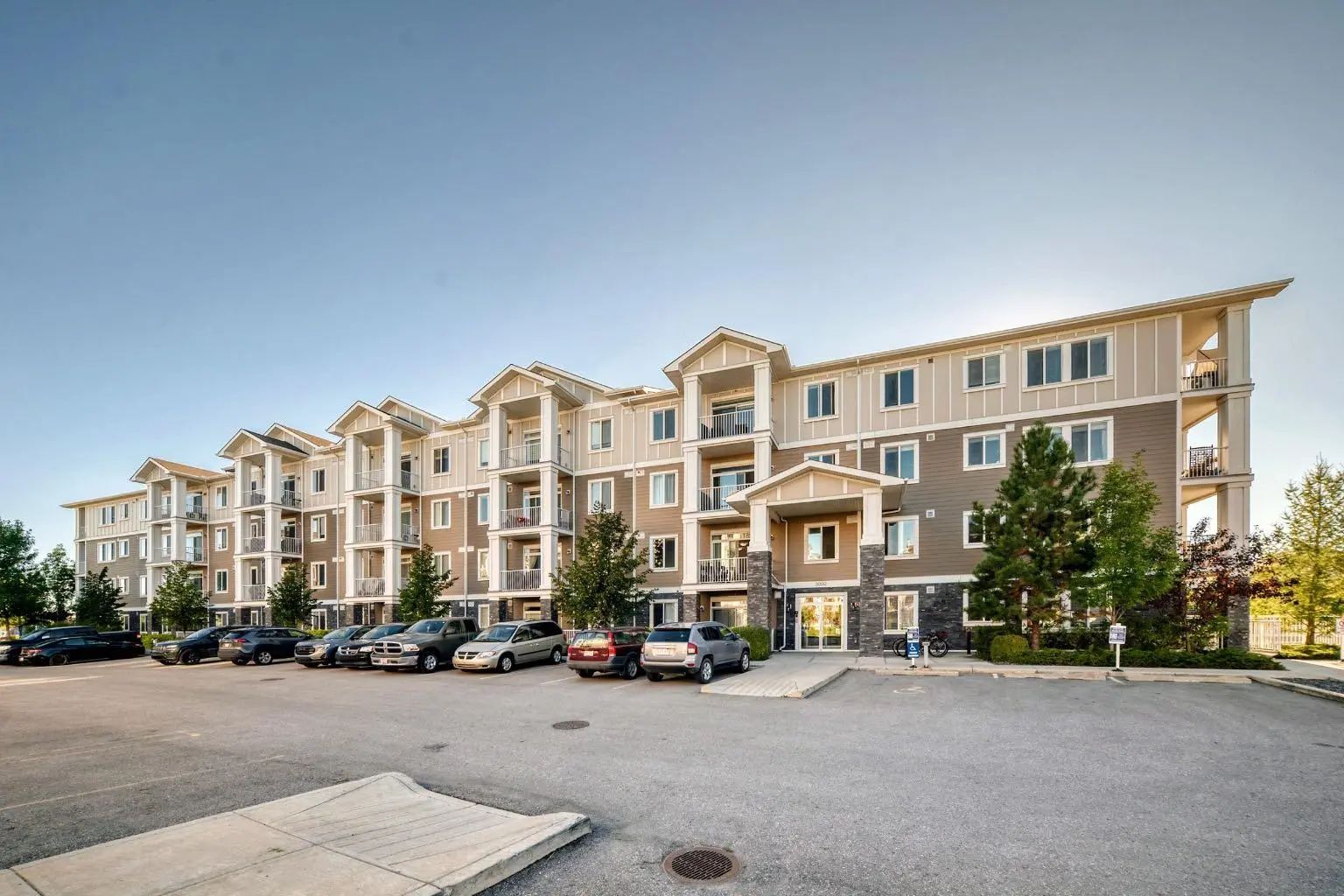 Real Estate Listing in Cranston, Calgary