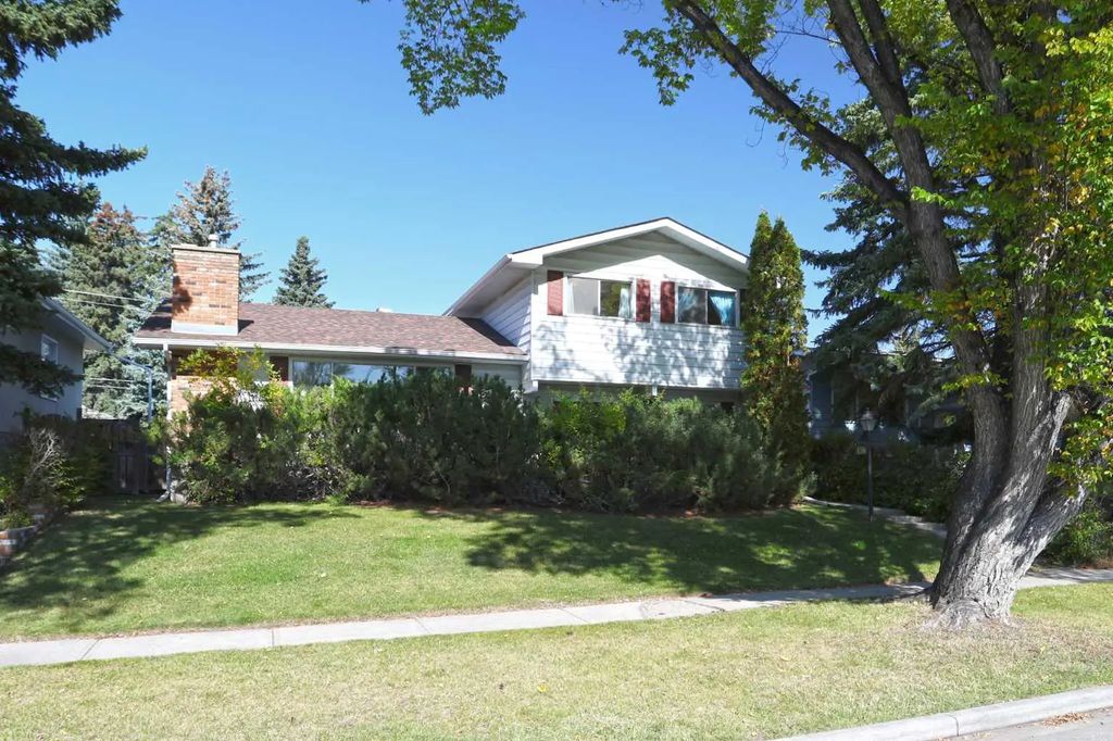 4116 40 Avenue Nw, Calgary