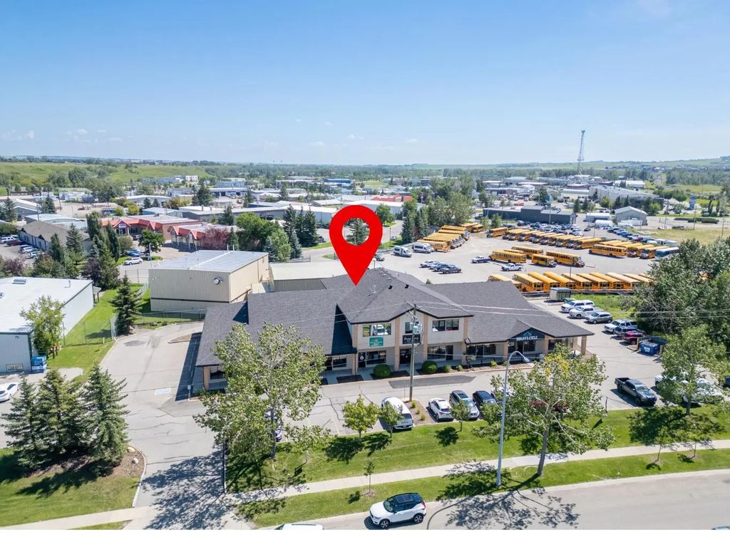200 14 Crystalridge Drive , Okotoks