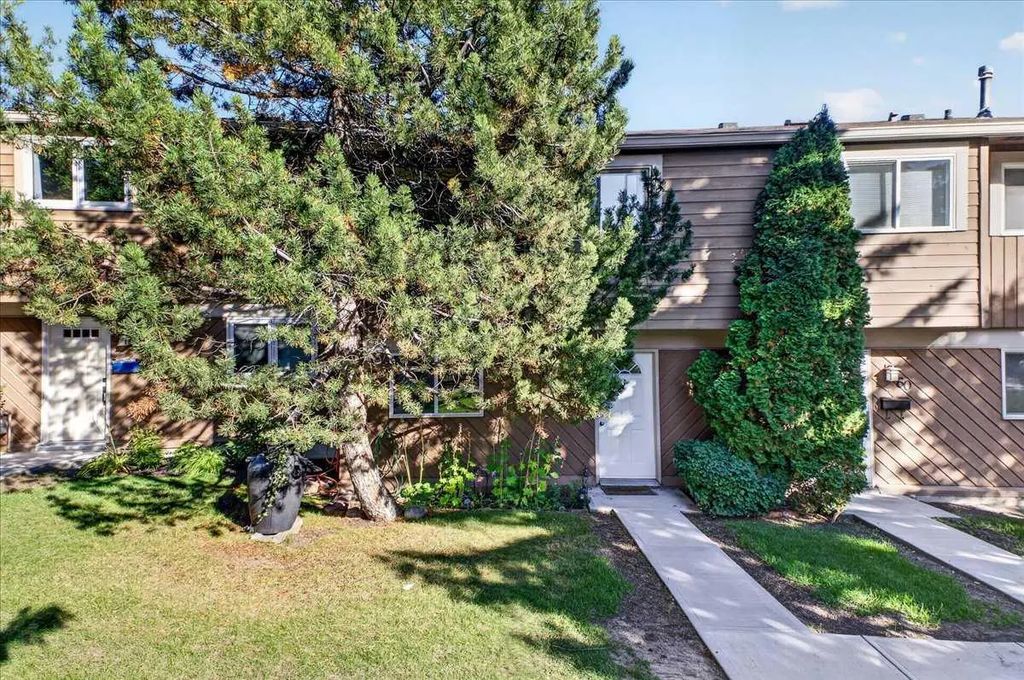 61 4940 39 Avenue Sw, Calgary