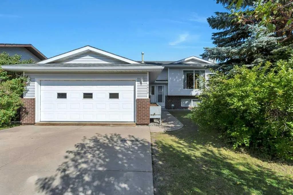 4610 56 Avenue , Rimbey