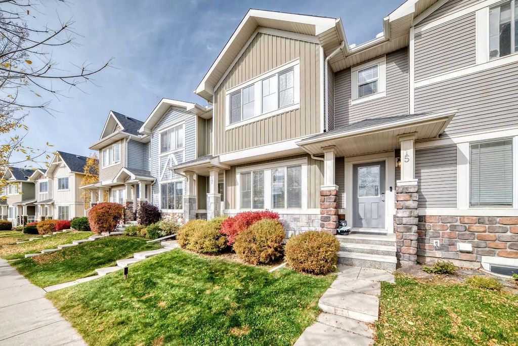 17 Kings Heights Dr  Se, Airdrie