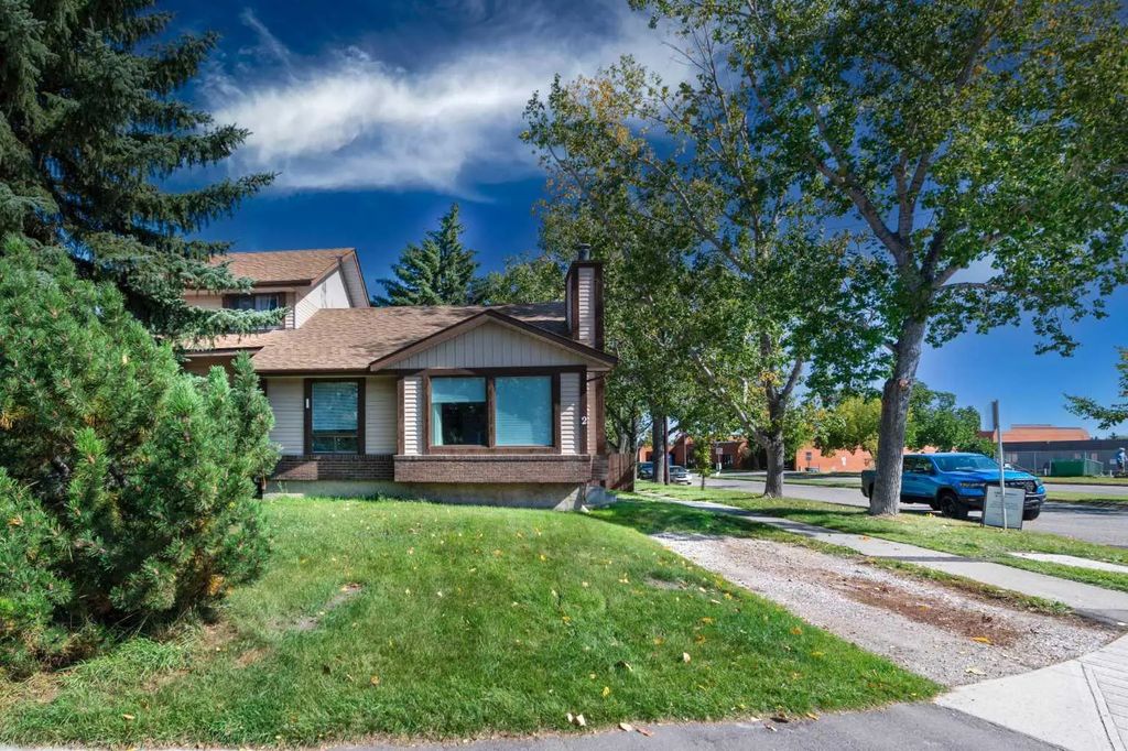 2 Deer Lane Road Se, Calgary