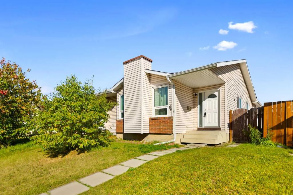 64 Whitworth Way Ne, Calgary