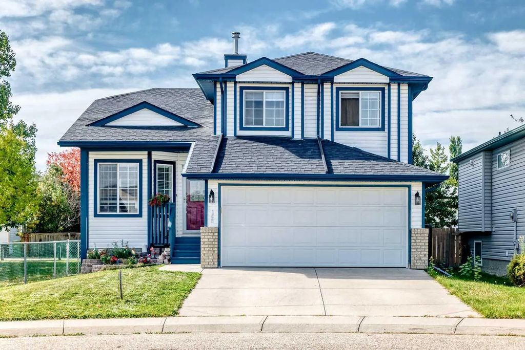 148 Creek Gardens Close Nw, Airdrie