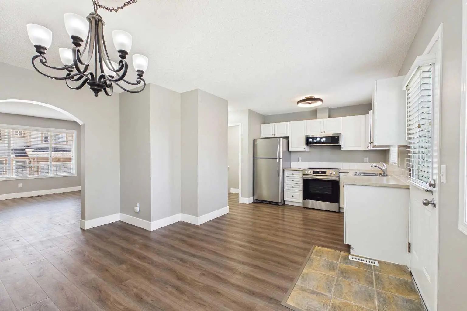 9 Citadel Point Northwest, Calgary – Residential Row/Townhouse Listing Photo 12