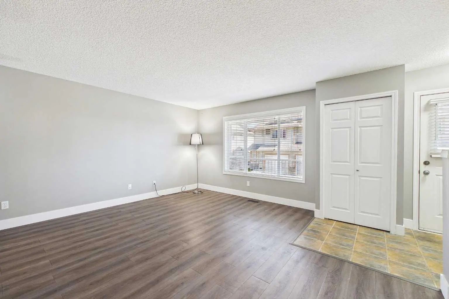 9 Citadel Point Northwest, Calgary – Residential Row/Townhouse Listing Photo 5