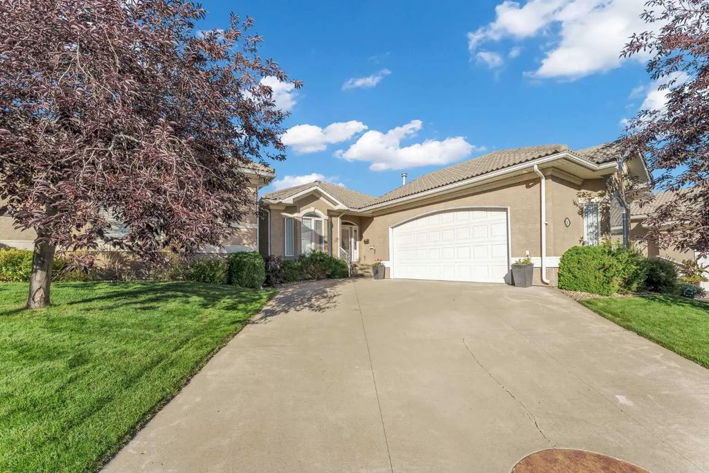 16 River Ridge Court Nw, Medicine Hat