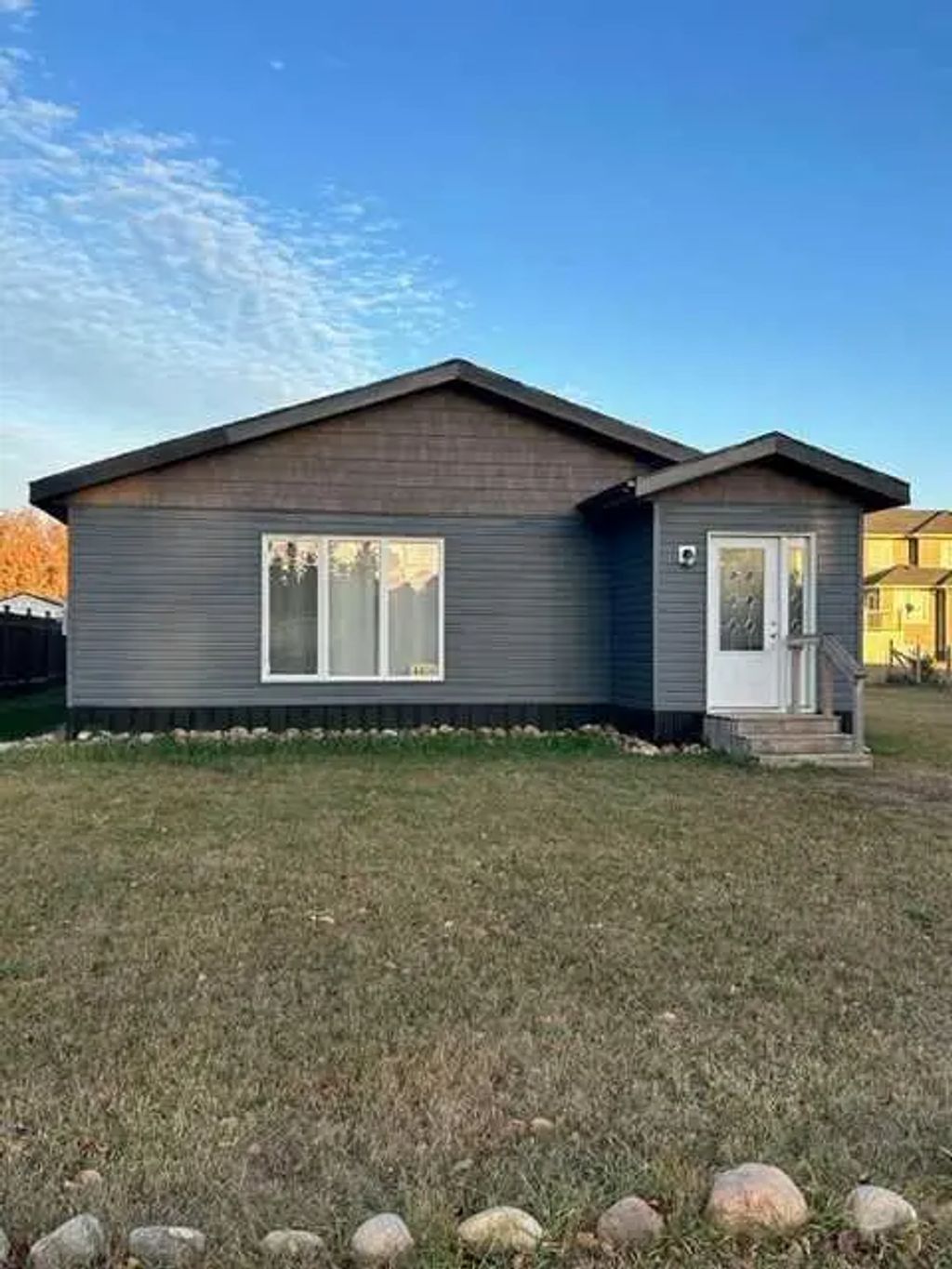 4417 Luken Avenue , Hardisty