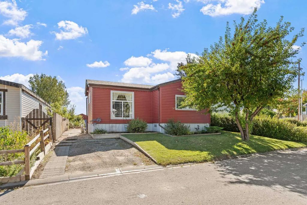 3 Westmount Drive , Rural Foothills County