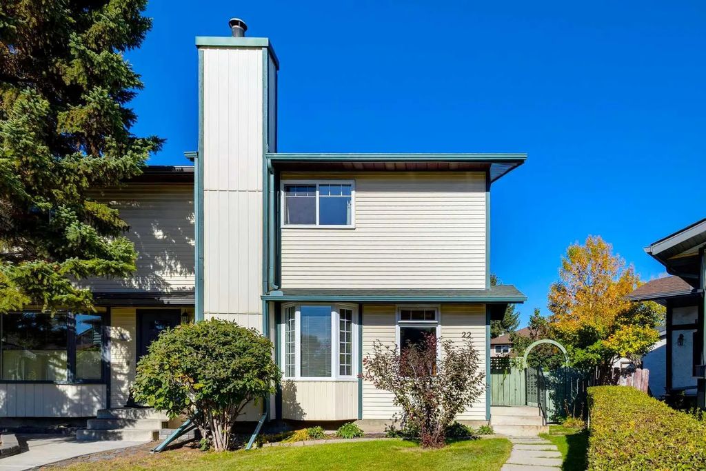 22 Deermeade Bay Se, Calgary