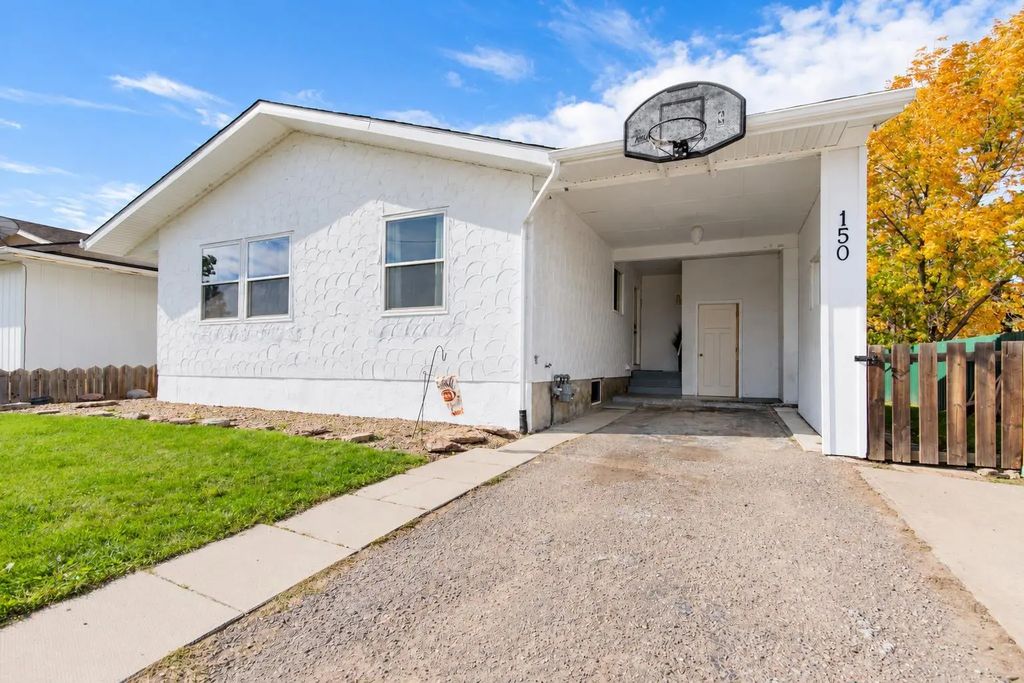 150 N 250 W  , Raymond
