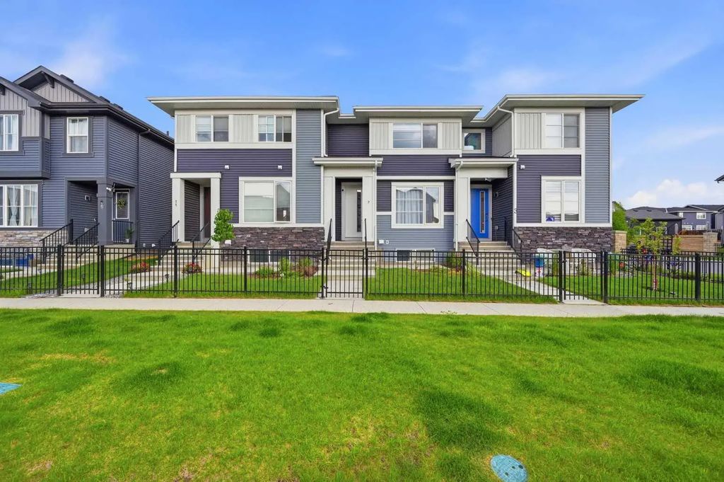 7 Lambeau Lane Se, Airdrie