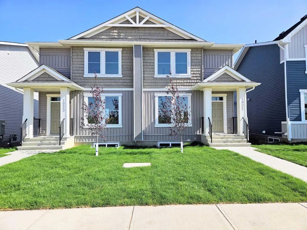1923 Mccaskill Drive , Crossfield