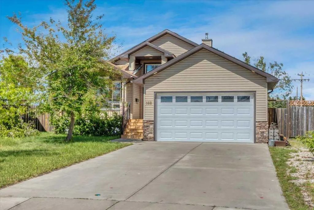 188 Aspen Creek Crescent , Strathmore