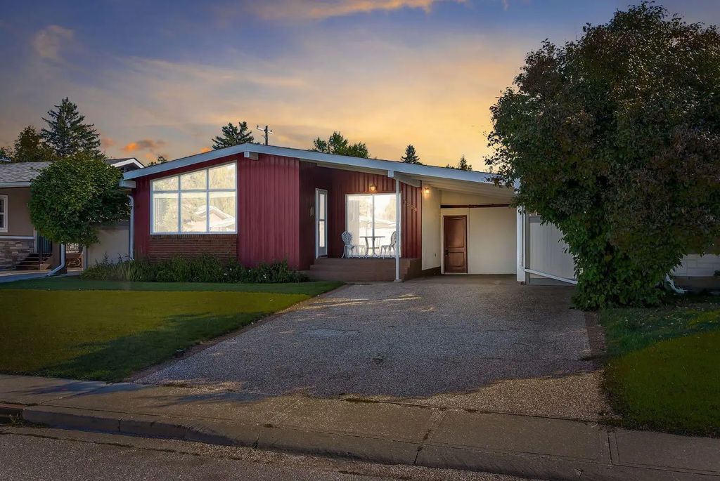 9524 3 Street Se, Calgary