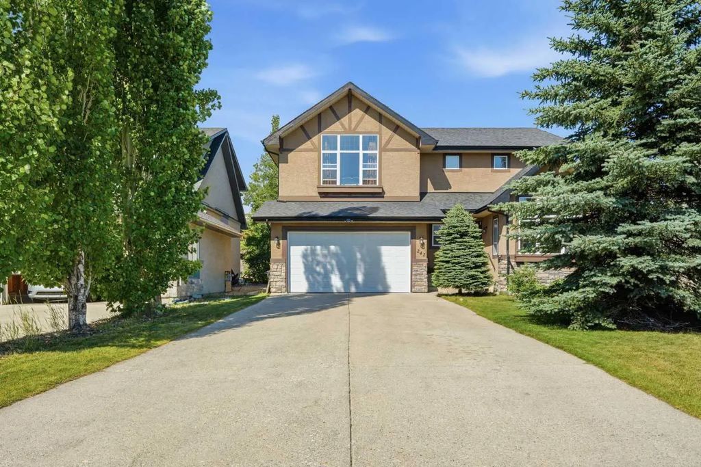 242 Tusslewood Grove Nw, Calgary