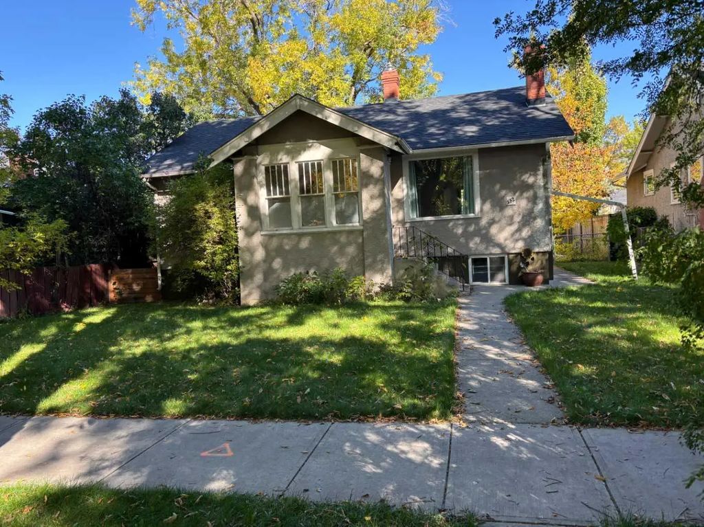 132 7 Avenue Ne, Calgary