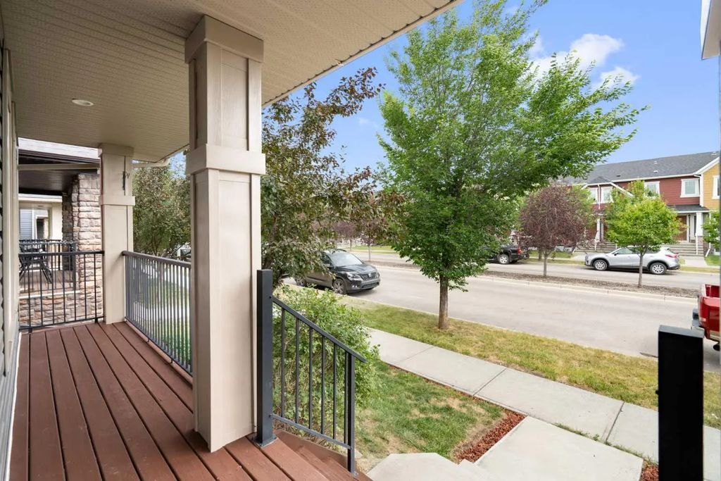 2449 Ravenswood View Se, Airdrie