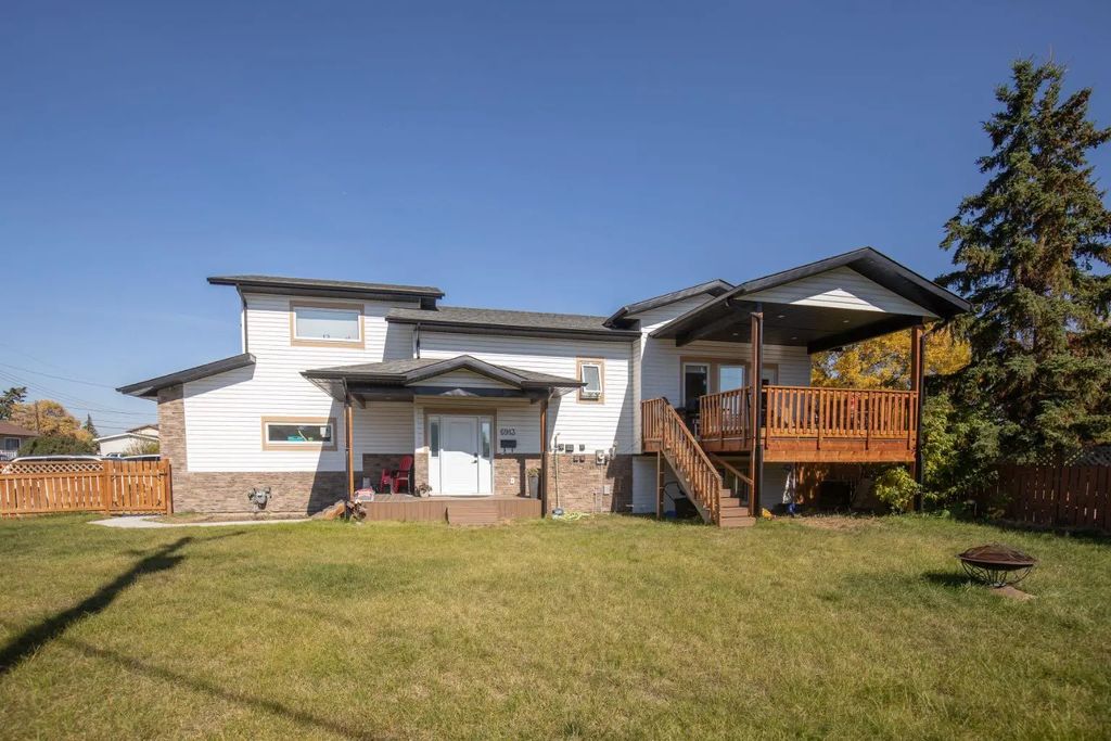 6913 59 Avenue , Red Deer