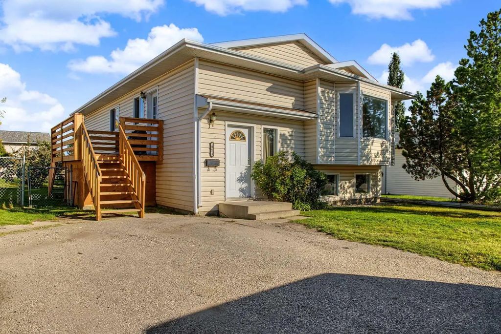 10613 91a Street , Grande Prairie
