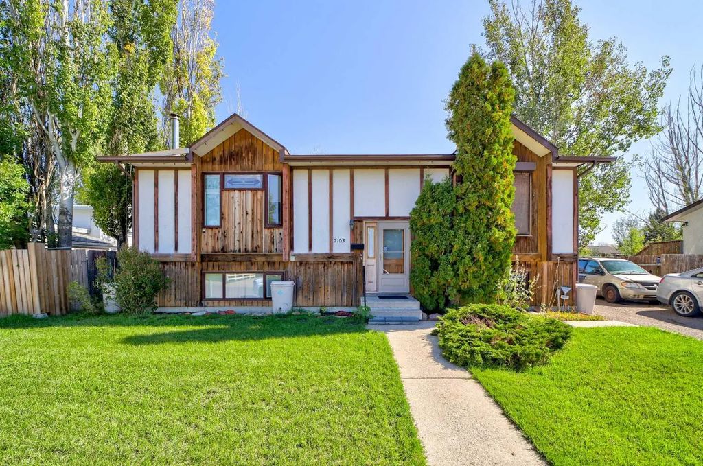 2103 10a Street , Coaldale
