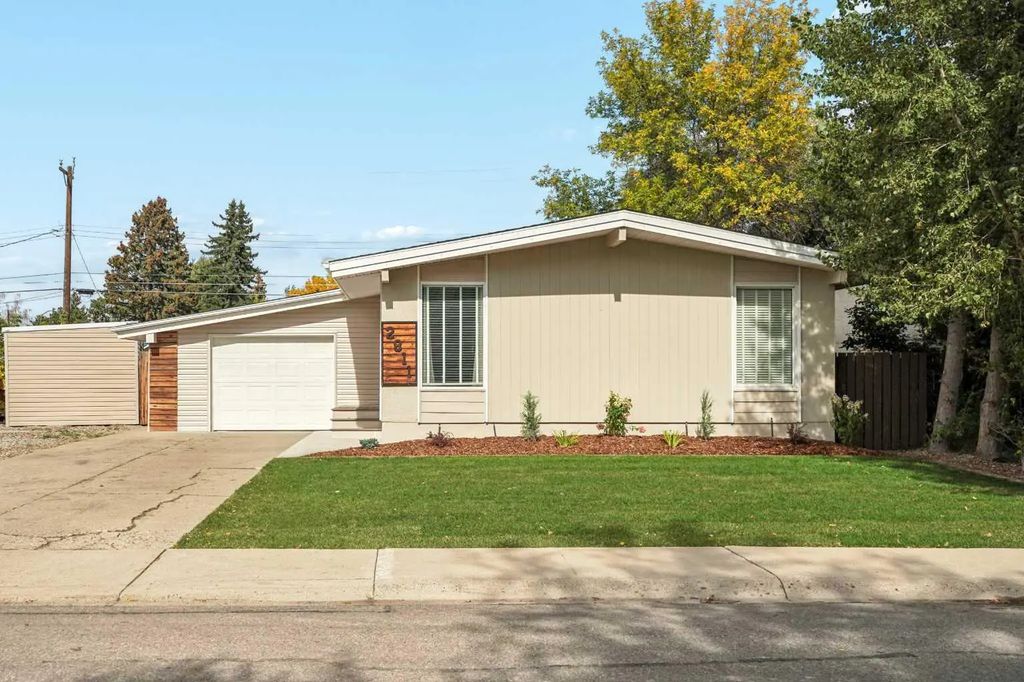 2811 13 Avenue S, Lethbridge