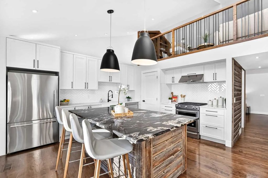 328 3 Street Ne, Calgary