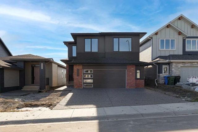 141 Creekstone Hill Sw, Calgary