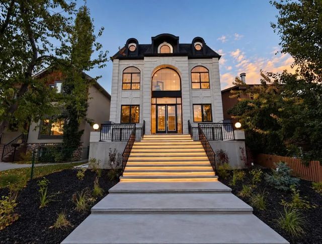 1910 Broadview Road Nw, Calgary