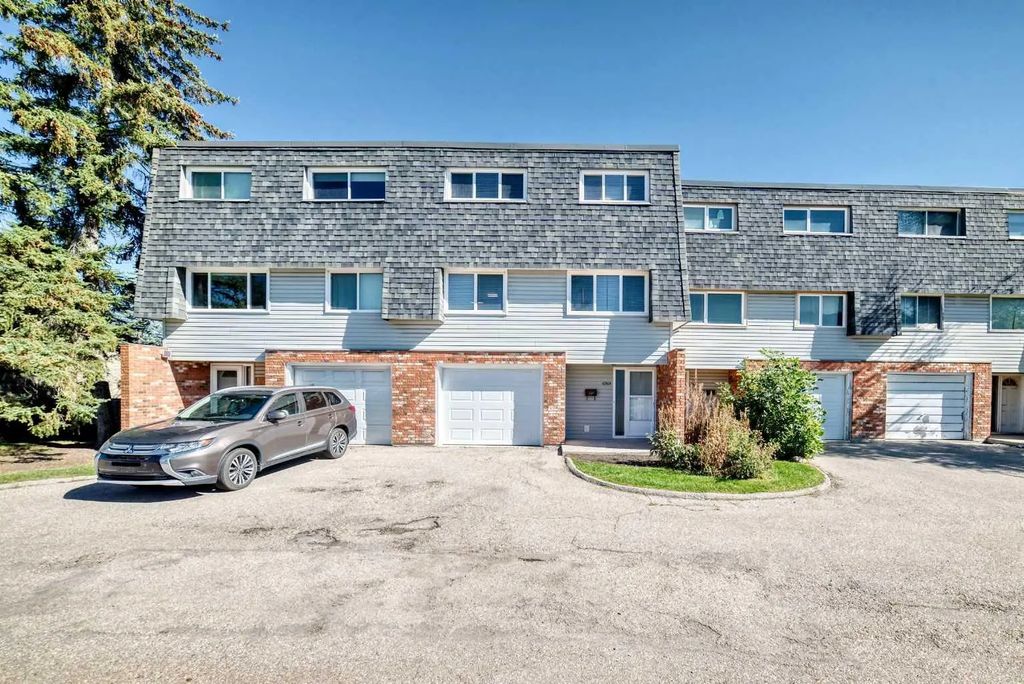 10304 Braeside Drive Sw, Calgary