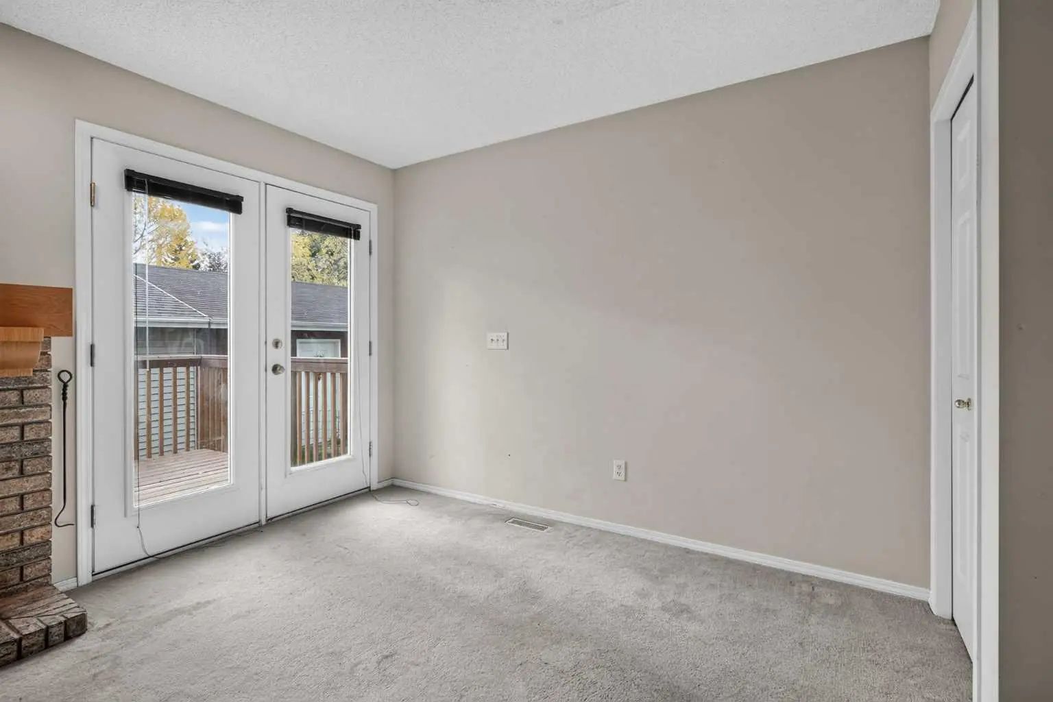 259 Coachway Road Southwest, Calgary – Residential Detached Listing Photo 16