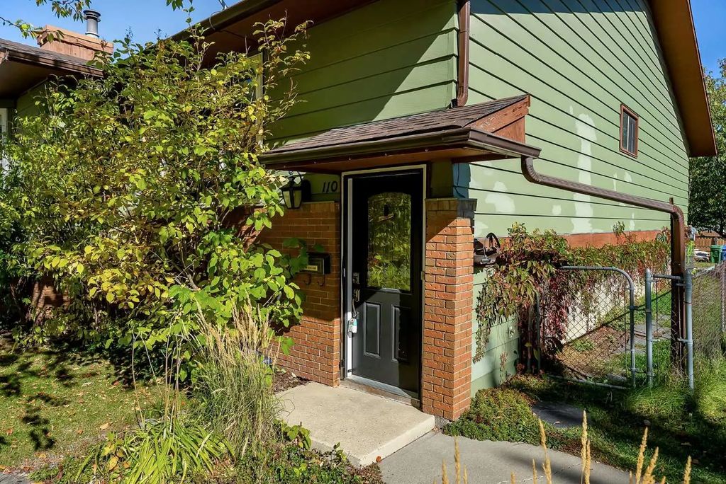110 Beaconsfield Road Nw, Calgary