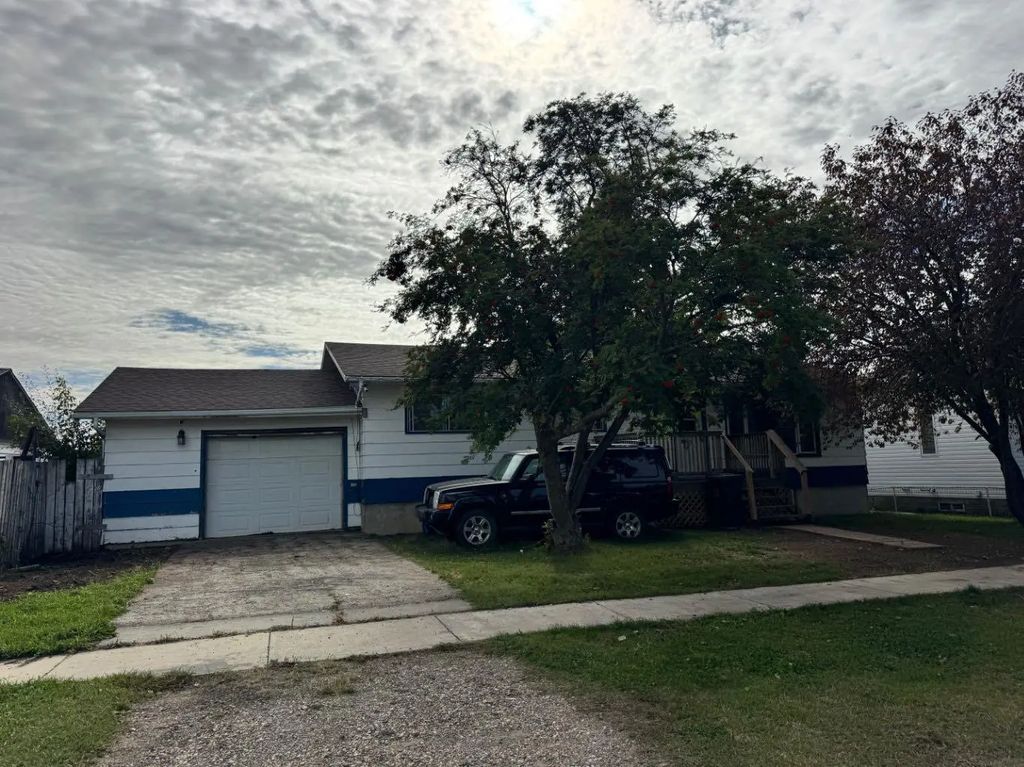 917 2 Avenue , Bluesky