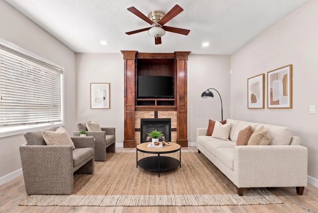 360 Saddlemont Boulevard Ne, Calgary