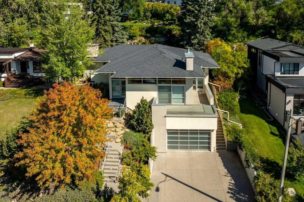 2312 Juniper Road Nw, Calgary