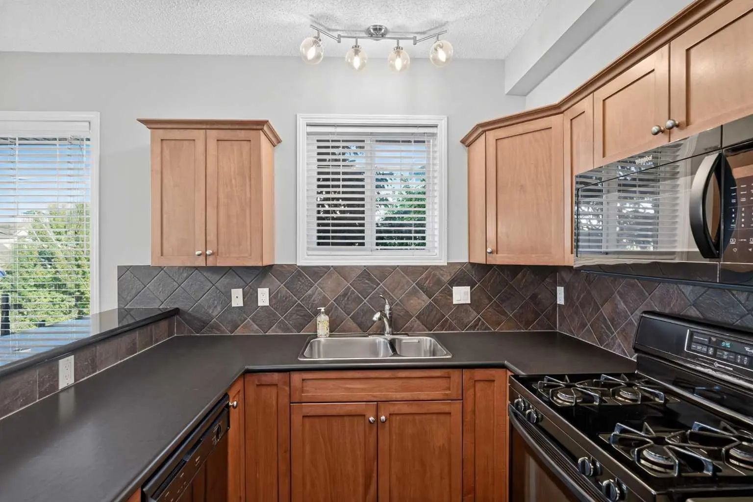 305 2416 Erlton Street Southwest, Calgary – Residential Apartment Listing Photo 12