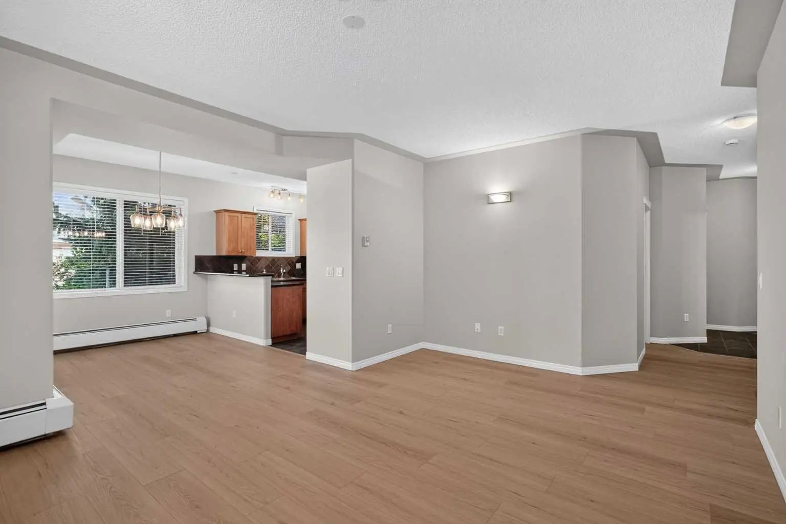 305 2416 Erlton Street Southwest, Calgary – Residential Apartment Listing Photo 6