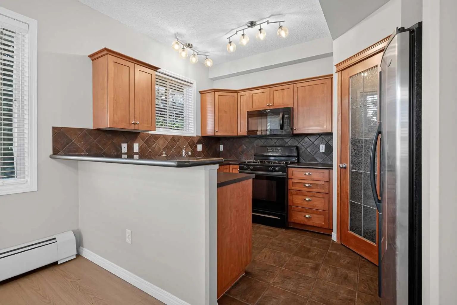 305 2416 Erlton Street Southwest, Calgary – Residential Apartment Listing Photo 9